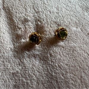 Vintage earrings 🌸